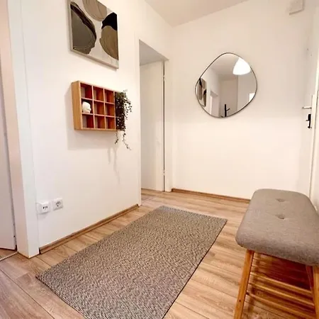 Design Apt. Messe•hbf•uniklinik *